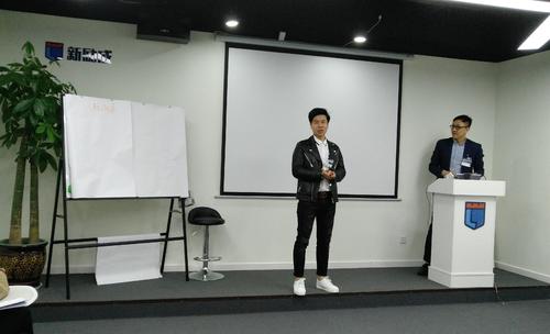 让演讲更精彩的小技巧